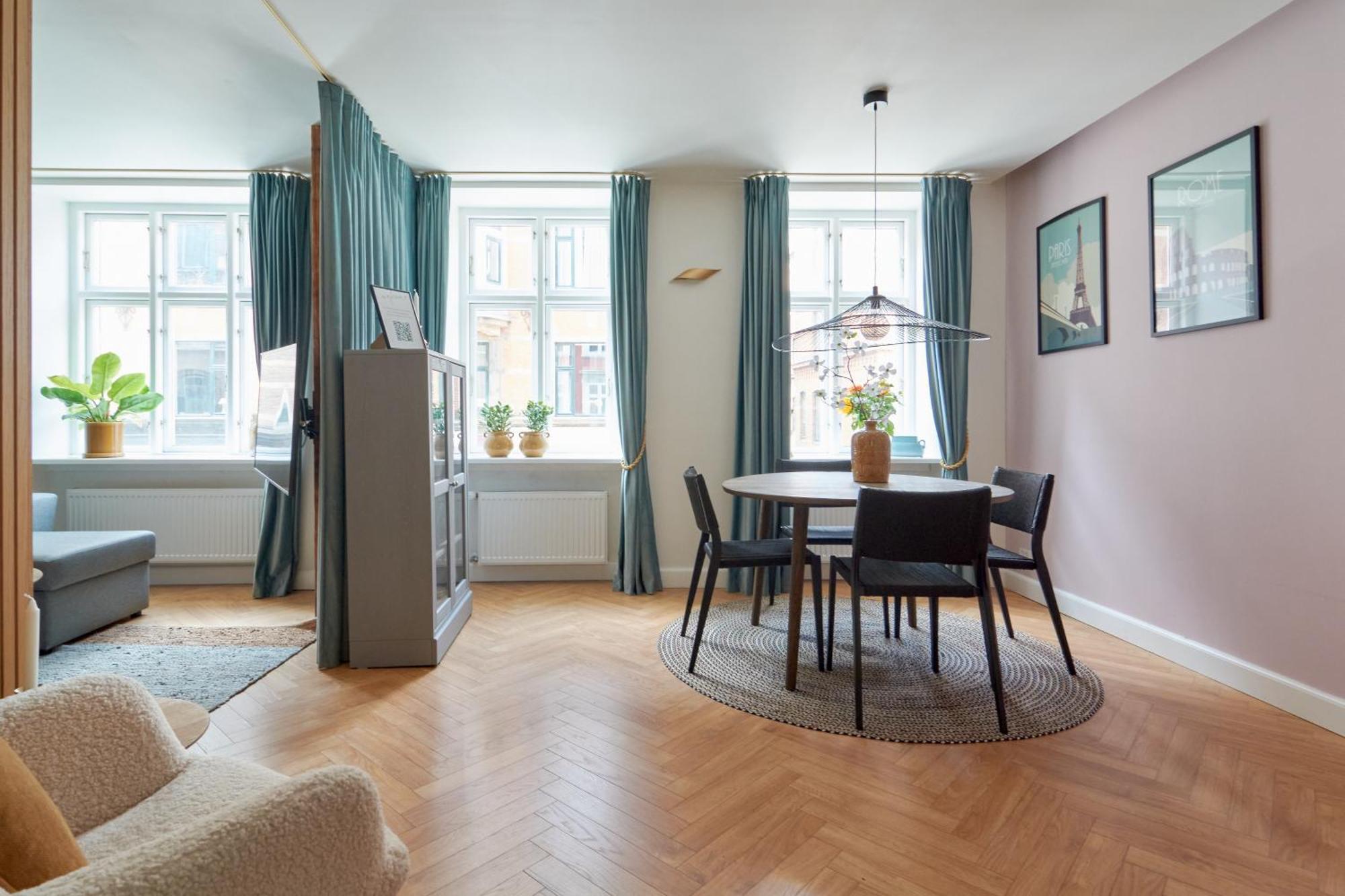 Apartament Cherryy